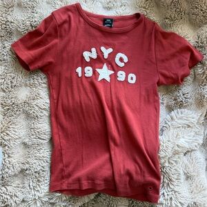 Urban Outfitters Exclusive NYC 1990 Baby Tee
Red
M
Exclusive